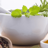 【11種類】ハーブの資格/検定の比較とおすすめ！通信講座で学べる！どれがいい？